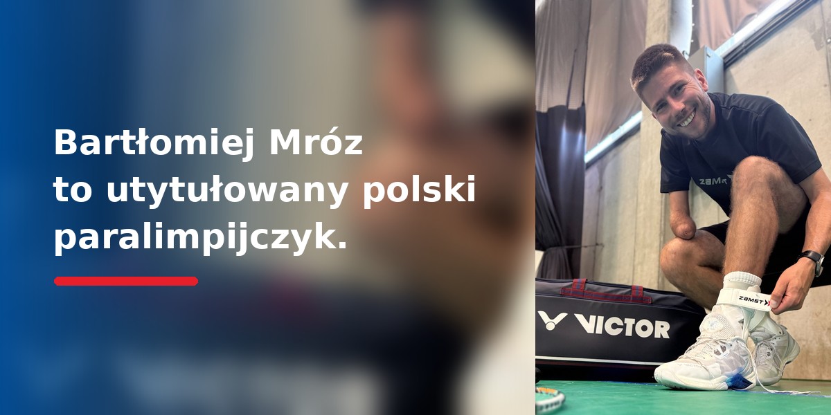 Bartłomiej Mróz zakłada stabilizator stawu skokowego Zamst przed treningiem badmintona.